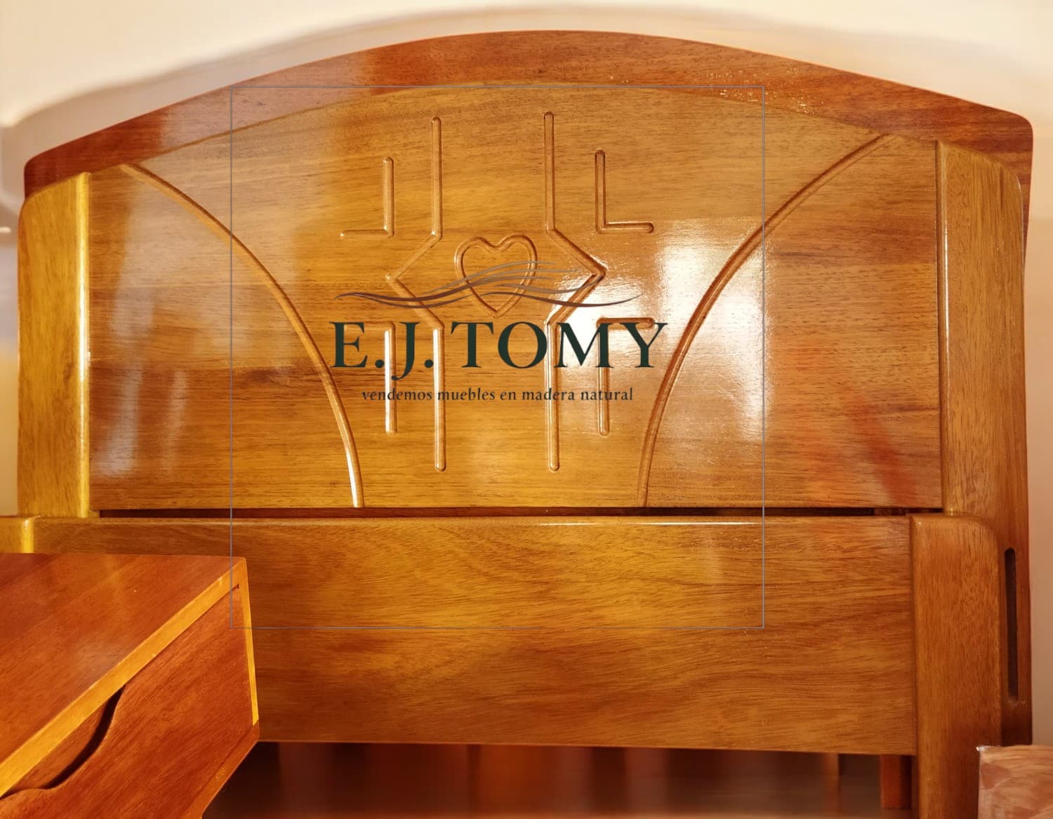 Cama de 2 plazas en Madera Ishpingo