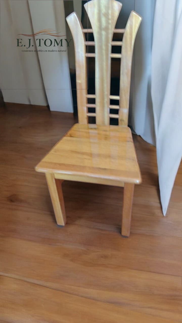 Silla de Madera Tornillo con Respaldo Elegante ACA ME QUEDE
